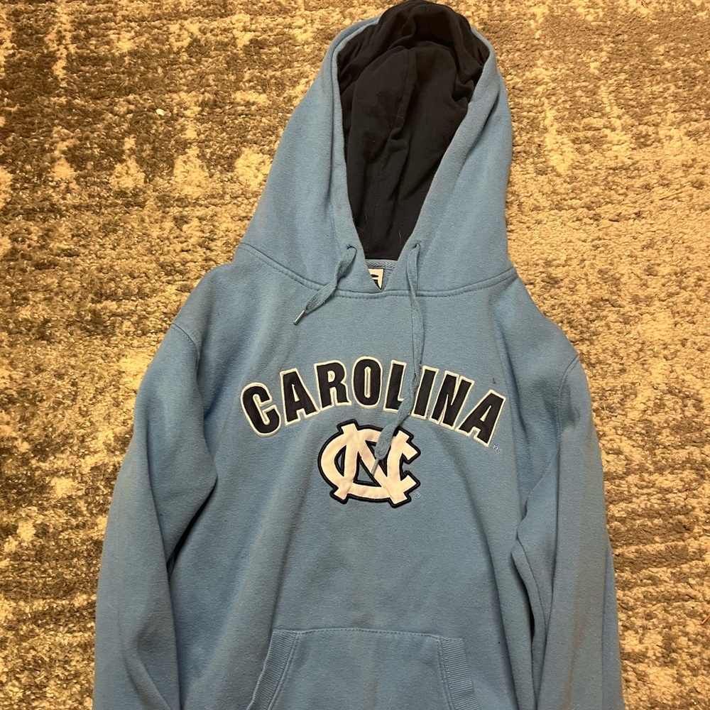 UNC hoodie! 💙